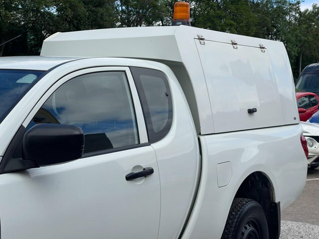 Mitsubishi L200  Black #36