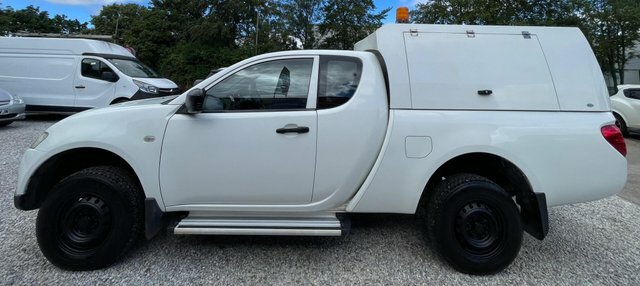 Mitsubishi L200  Black #25