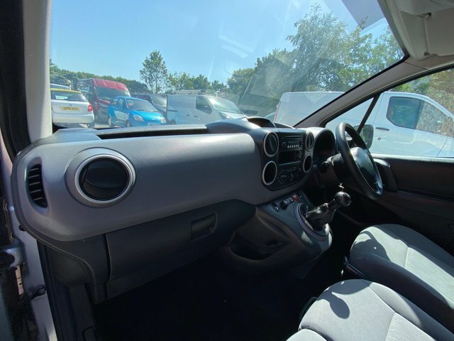 Peugeot Partner 1.6 Hdi Professional 625 White #9