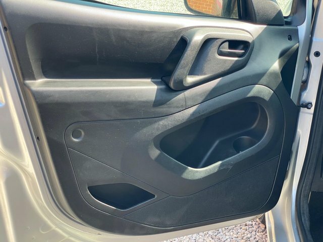 Peugeot Partner 1.6 Hdi Professional 625 White #33