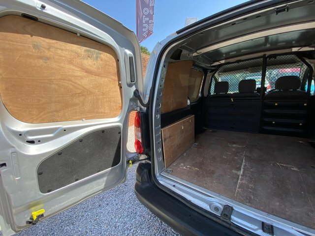 Peugeot Partner 1.6 Hdi Professional 625 White #38