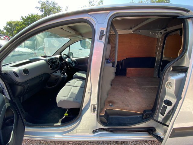 Peugeot Partner 1.6 Hdi Professional 625 White #32
