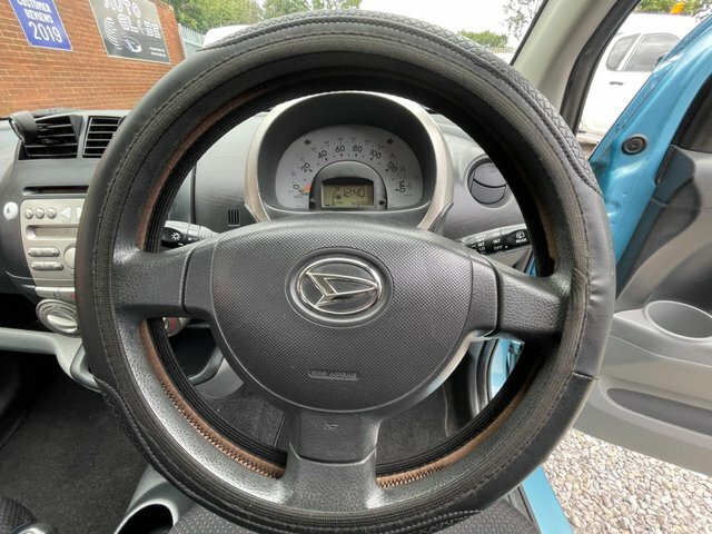 Daihatsu Sirion 1.3 Se Hatchback 137 Gkm, 85 B Red #24
