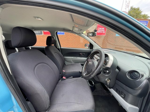 Daihatsu Sirion 1.3 Se Hatchback 137 Gkm, 85 B Red #15
