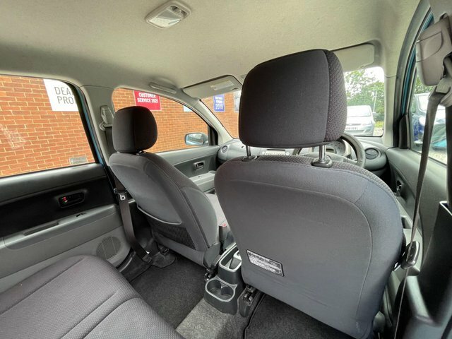 Daihatsu Sirion 1.3 Se Hatchback 137 Gkm, 85 B Red #22
