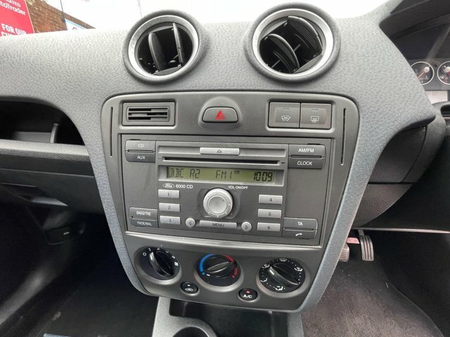 Ford Fusion 1.6L Fusion Euro 4 100 Bhp Silver #28