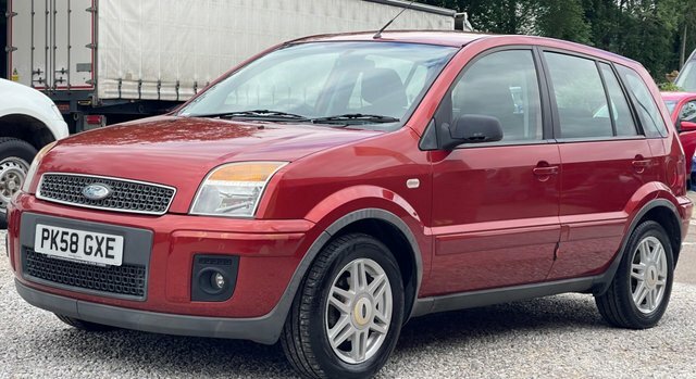 Ford Fusion Zetec Climate Red #2