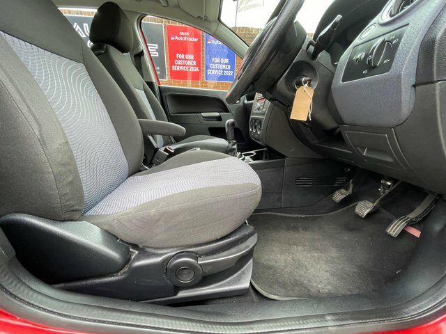 Ford Fusion 1.6L Fusion Euro 4 100 Bhp Silver #38
