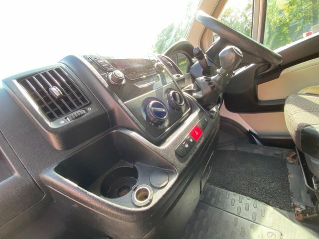 Peugeot Boxer 2.0 Bluehdi 333 Professional L1 H1 Air Con 2017 White #33