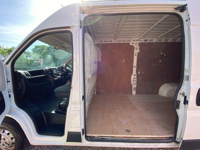 Peugeot Boxer 2.0 Bluehdi 333 Professional L1 H1 Air Con 2017 White #8