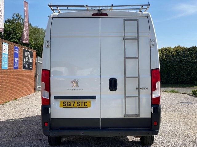 Peugeot Boxer 2.0 Bluehdi 333 Professional L1 H1 Air Con 2017 White #23