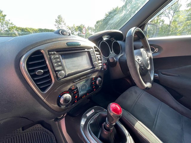 Nissan Juke 1.2 Dig-t Tekna Suv Euro 6 Ss White #46