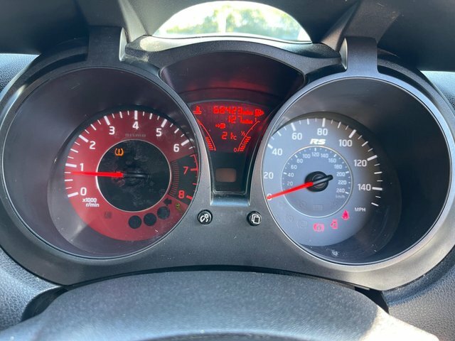 Nissan Juke 1.2 Dig-t Tekna Suv Euro 6 Ss White #8