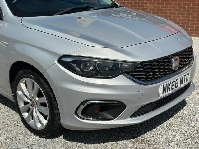 Fiat Tipo 1.6 Multijetii Lounge Estate Eur White #34