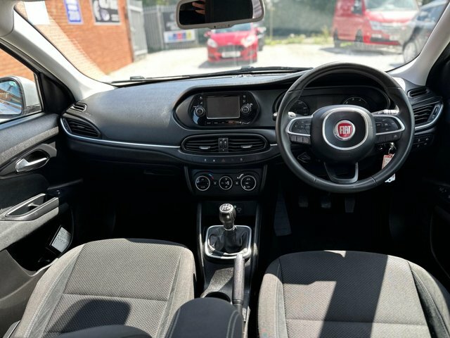 Fiat Tipo 1.6 Multijetii Lounge Estate Eur White #7