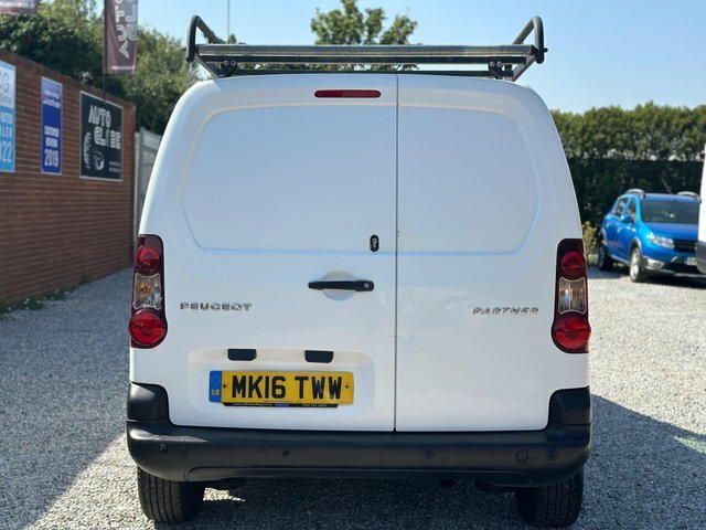 Peugeot Partner Ex.vat 2016 Peugeot Partner 1.6 Hdi Professional L Red #14
