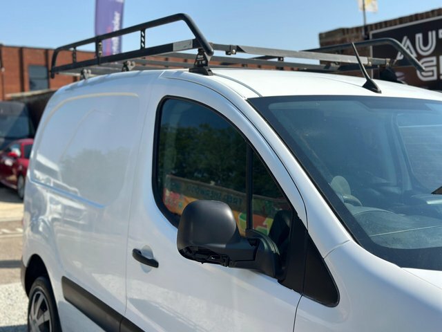 Peugeot Partner Ex.vat 2016 Peugeot Partner 1.6 Hdi Professional L Red #20