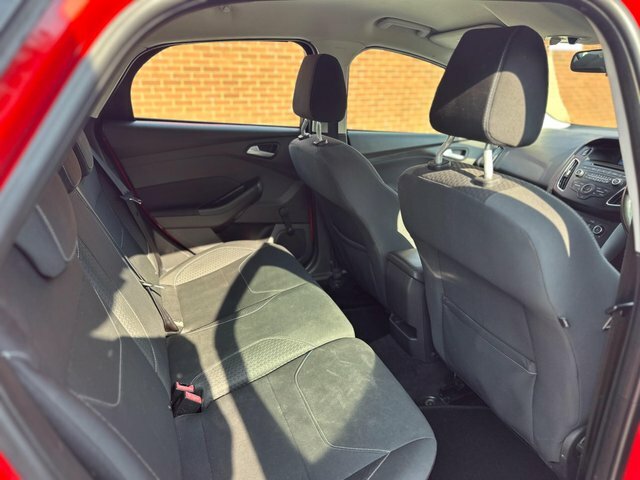 Ford Focus Tdci Zetec Euro 5 Red #6
