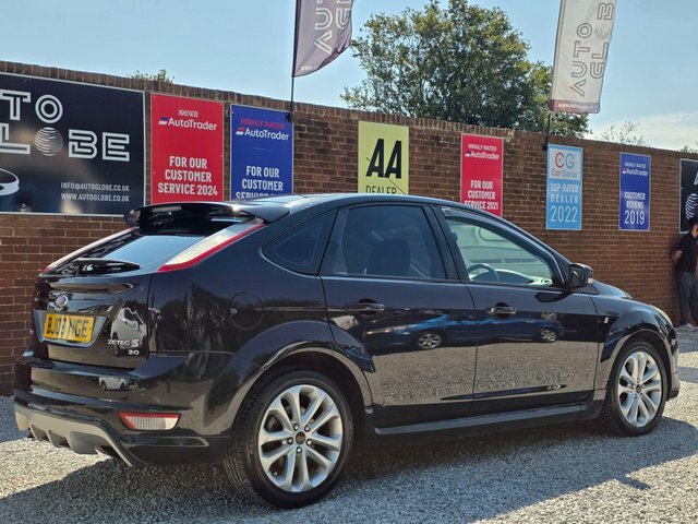 Ford Focus Zetec S Black #4