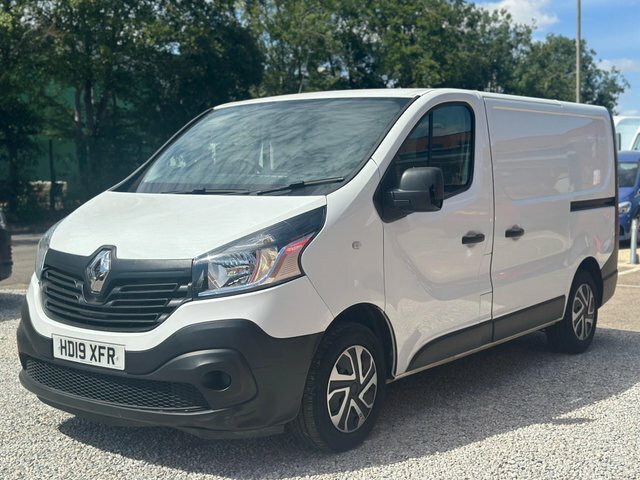 Renault Trafic Dci 27 Business Swb White #2