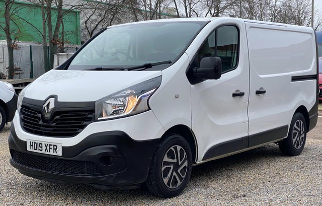 Renault Trafic Dci 27 Business Swb White #2