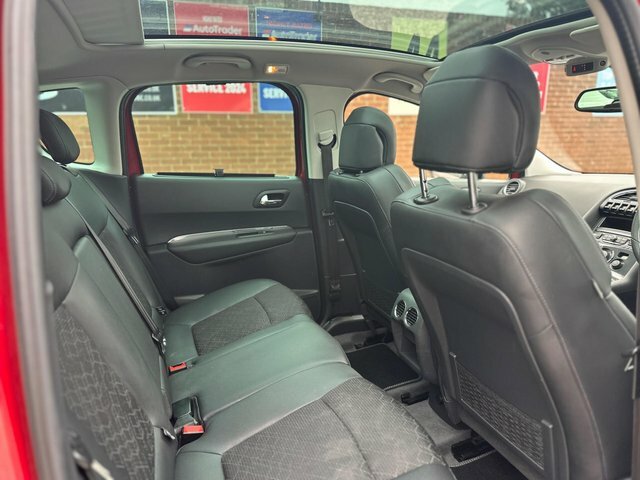 Peugeot 3008 Puretech Allure Euro 6 Red #6