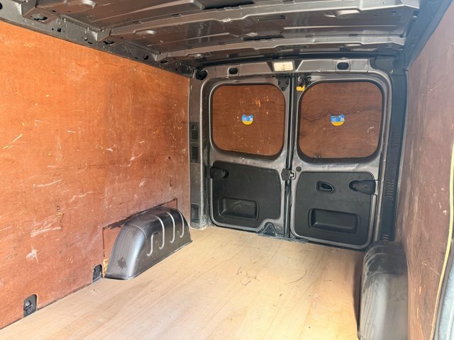 Vauxhall Vivaro Panel Van White #35