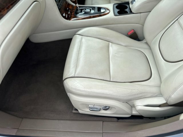Jaguar XJ 2.7 Tdvi Executive Black #40