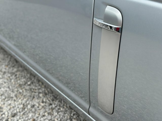 Jaguar XJ 2.7 Tdvi Executive Black #34