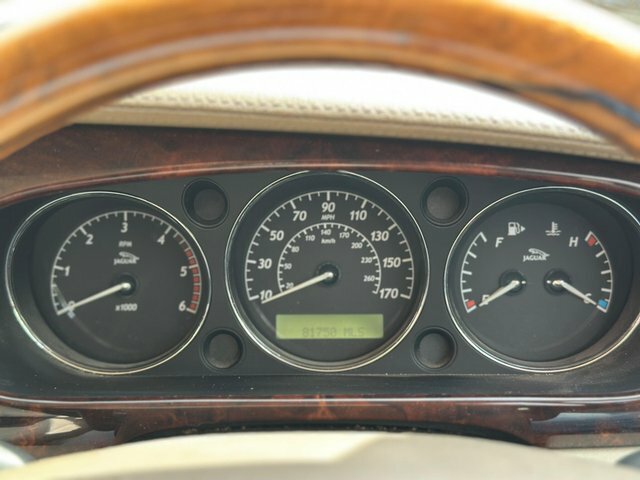 Jaguar XJ 2.7 Tdvi Executive Black #13