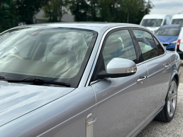 Jaguar XJ 2.7 Tdvi Executive Black #35