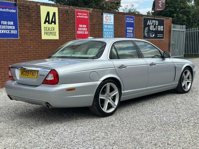 Jaguar XJ Tdvi Sovereign Silver #4