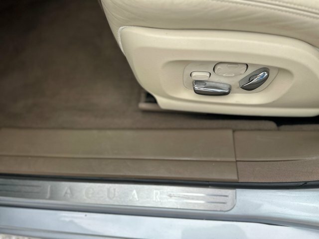 Jaguar XJ 2.7 Tdvi Executive Black #44