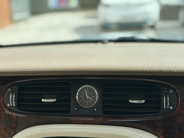 Jaguar XJ 2.7 Tdvi Executive Black #51