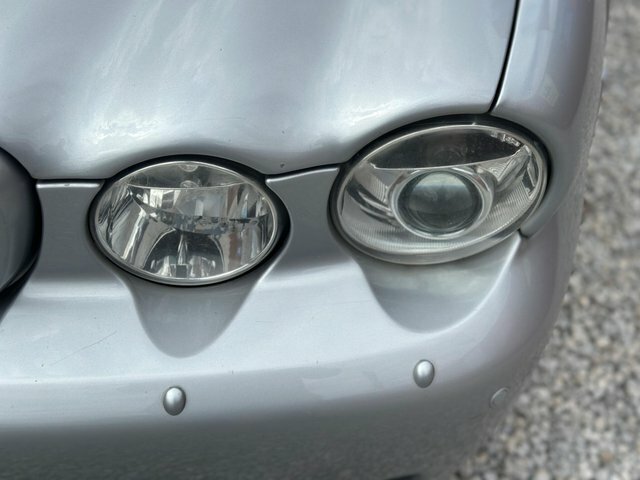 Jaguar XJ 2.7 Tdvi Executive Black #37