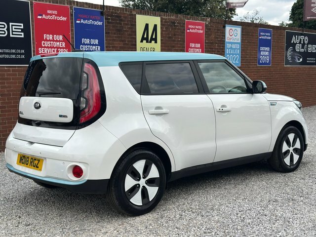 Kia Soul Ev Auto 5dr White #3