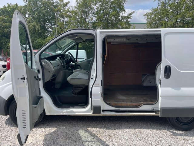 Vauxhall Vivaro 1.6 Cdti 2700 L1 White #9