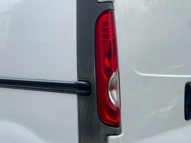 Vauxhall Vivaro 1.6 Cdti 2700 L1 White #21