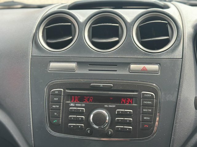 Ford Transit Connect Connect Low Roof Van Trend Tdci 90Ps Silver #35