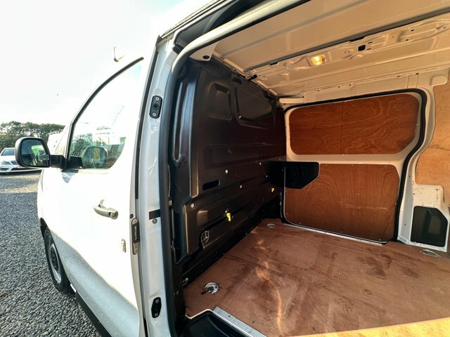 Peugeot Expert Panel Van 2.0 Bluehdi 1400 Professional Long Panel White #29