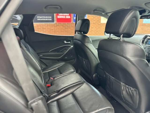 Hyundai Santa Fe Suv Black #8