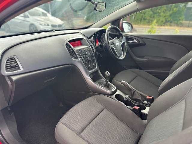 Vauxhall Astra GTC Turbo Limited Edition Euro Red #5