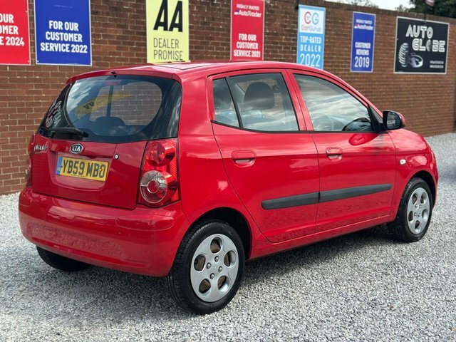 Kia Picanto Strike 5dr Red #4