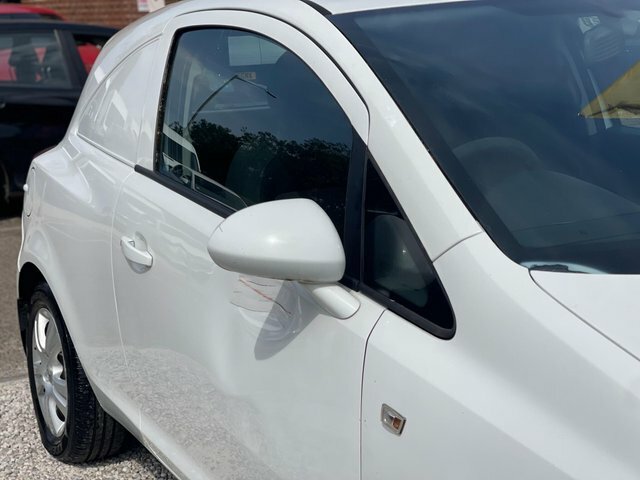 Vauxhall Corsa 1.0I 12V Life Black #17