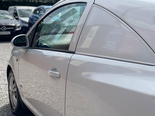 Vauxhall Corsa 1.0I 12V Life Black #19