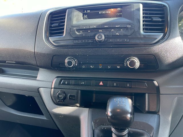 Vauxhall Vivaro 2900 1.5D 100Ps Edition H1 Van White #27