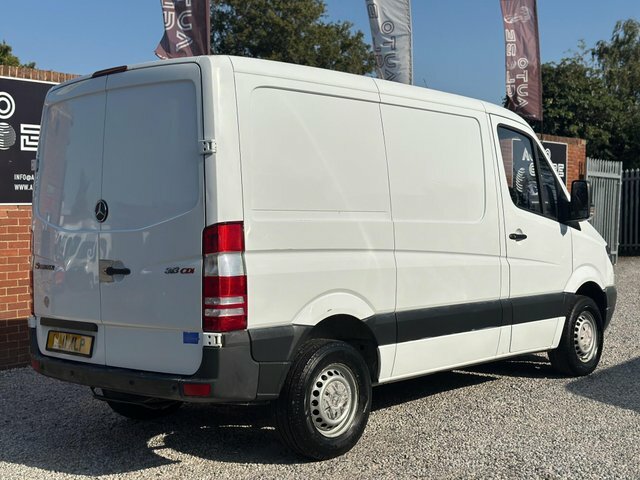 Mercedes-Benz Sprinter 2.1 313 Cdi Rwd L2 White #3