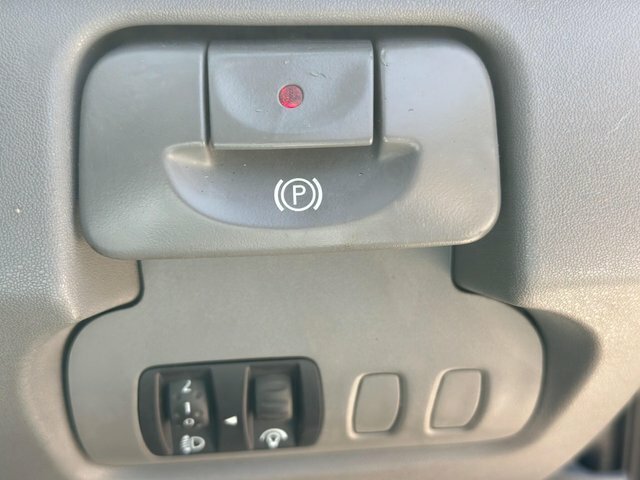 Renault Grand Scenic Se I-vtec White #41