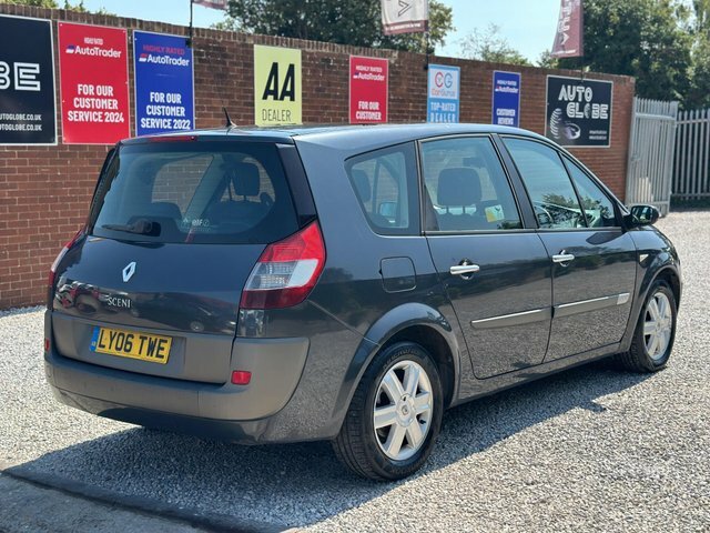 Renault Grand Scenic Vvt Dynamique Grey #4