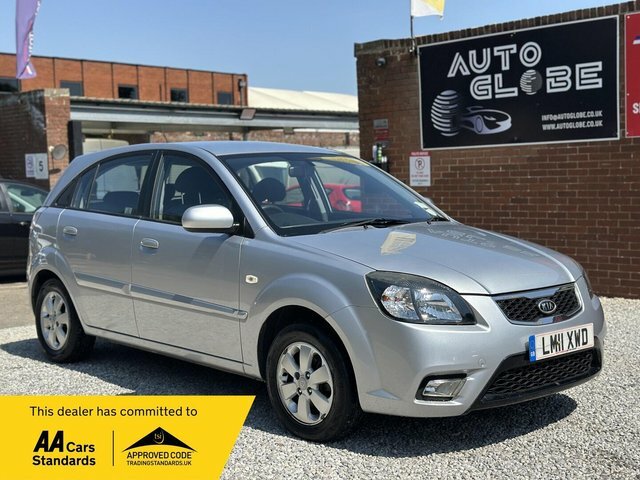Kia RIO Crdi 2 Silver